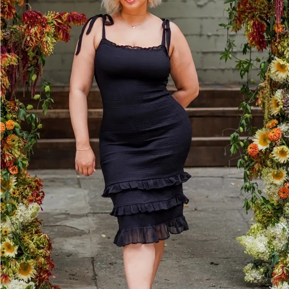 Abercrombie & Fitch Black Midi Dress